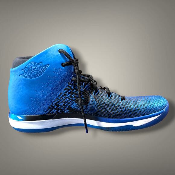 COA Men\'s 10.5 NIKE AIR JORDAN  XXXI Royal Blue Mid Top Basketball Sneakers EUC main image 6